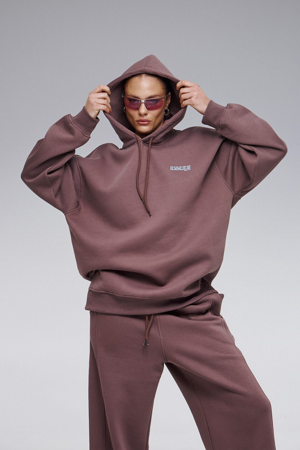 HOODIE REDRAW IN BROWN
