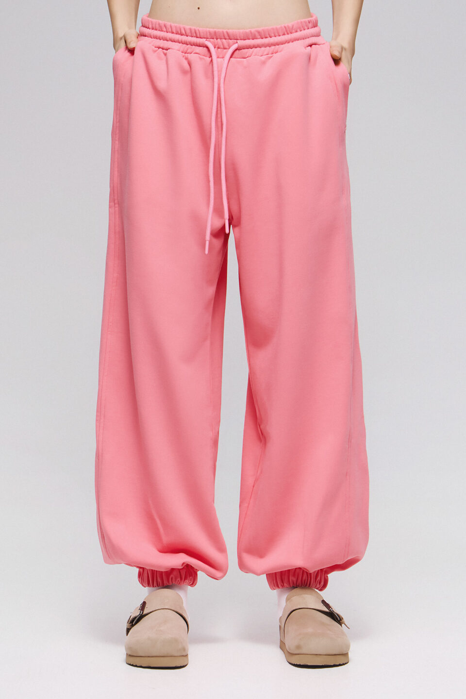 PANTS IN TEA ROSE