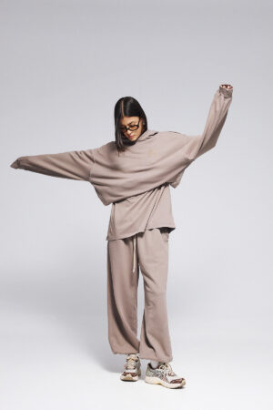 elephant-hoodie-wavy-ame1