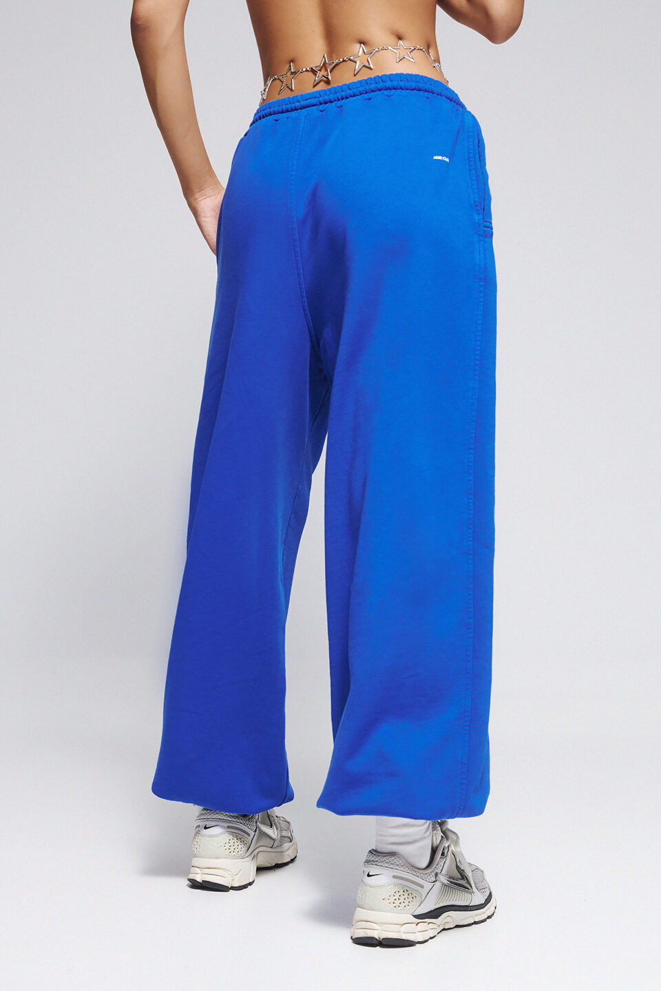 PANTS IN STONE WASHED BLUE
