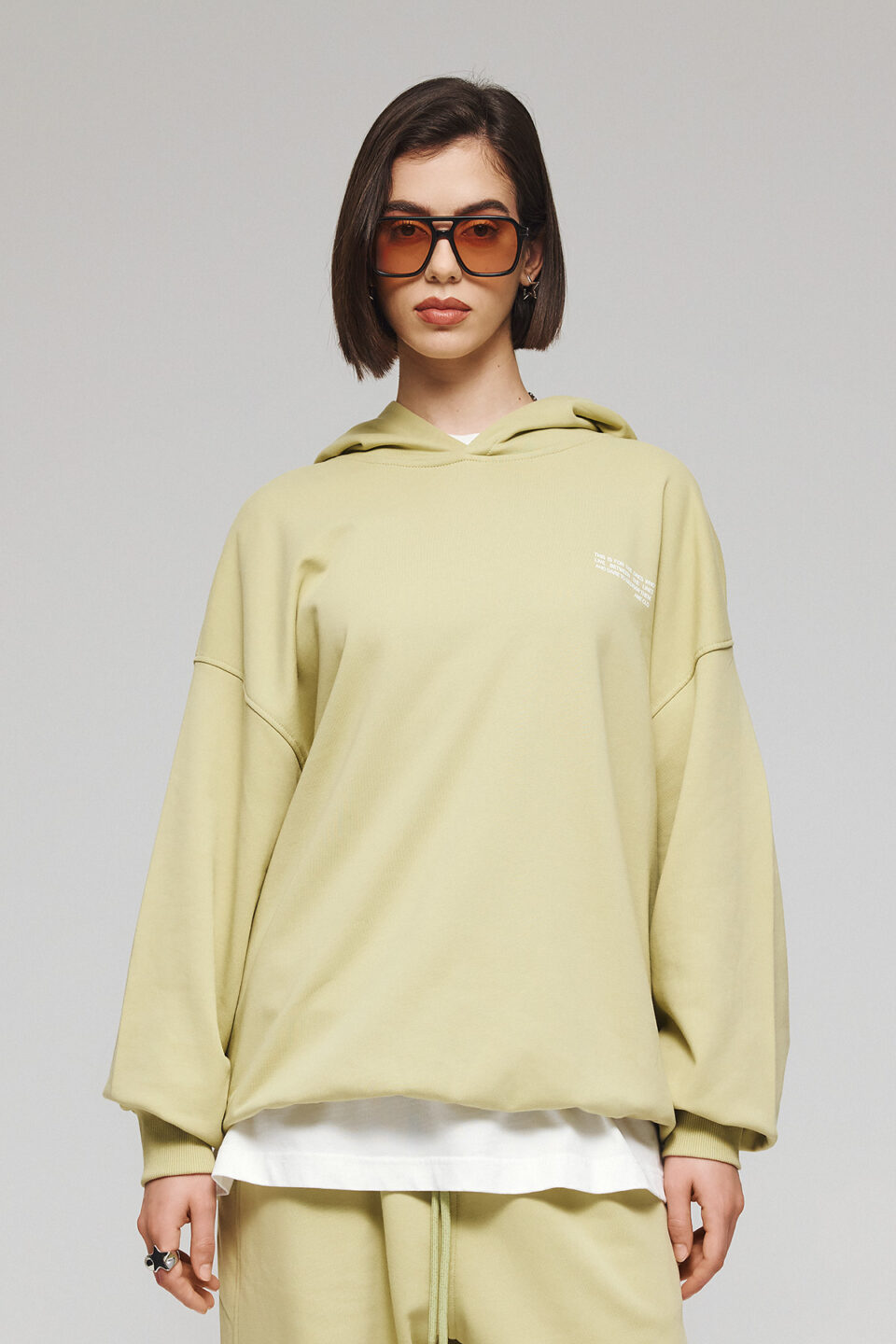 UNISEX HOODIE REDRAW IN SAGE GREEN