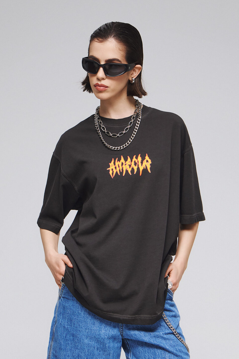 UNISEX T-SHIRT DOUBLE A IN BLACK